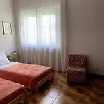 Проживание в семье Wellness In Malpensa -